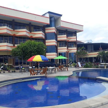 Bukit Kenari Hotel&Restaurant Parepare Exterior foto